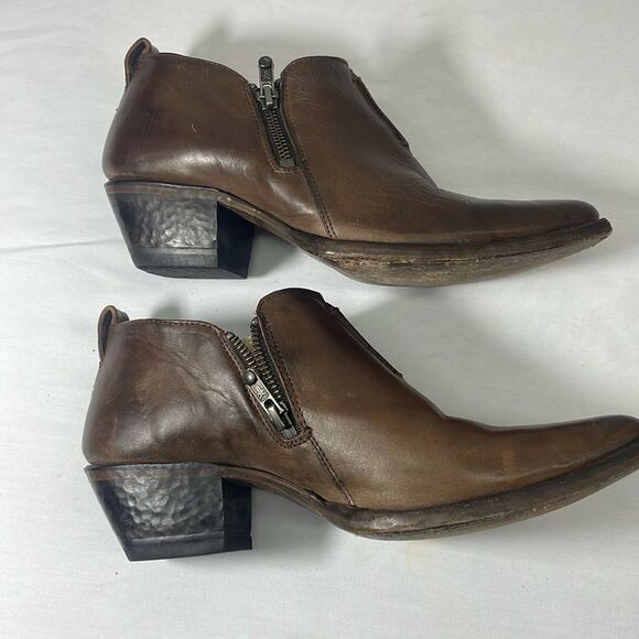Frye Sacha Moto Brown Leather Boots Polished Finish Classic Design Size 8.5 - Picture 9 of 12